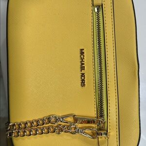 Jet Set Large Saffiano Leather Crossbody Bag